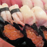 Sushi Tatsu - クラ、ホッキ貝、甘エビなど