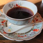 喫茶 アルマ - サービスの珈琲