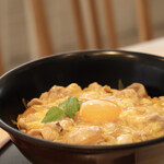 親子丼 ごっつ食べなはれ - 厳選たまごと軍鶏の親子丼