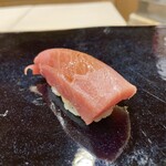 日本橋蛎殻町 すぎた - 大トロ握り