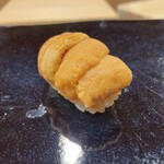 日本橋蛎殻町 すぎた - 馬糞雲丹握り