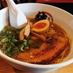 絆 - アゴ出汁醤油ラーメン