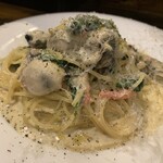 MILLE FIORI - 牡蠣とほうれん草のクリームソース（￥1500）