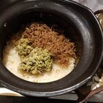 菅井 - 【今月の釜飯】ちりめんじゃこと蕗の薹