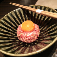 焼肉うしごろ 銀座並木通り店 - ユッケ