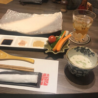 SAI.teppan - つけダレ4種、ポタージュスープ、野菜スティック、
                    追加オーダーの烏龍茶