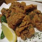 弘助 - 鳥の唐揚げ
600円