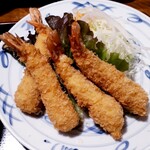 とんかつ亭 天乃家 - 大きな海老フライが４本も♡﻿