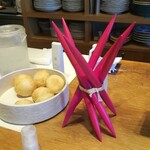 メログラーノ - ナイフの束。必要に応じて使用されます