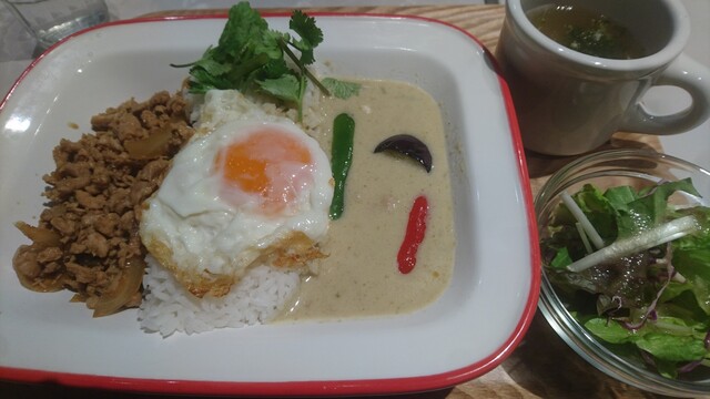 スパイストゥデイ コレド室町テラス店 Spice Today 新日本橋 タイ料理 食べログ スパイストゥデイ コレド室町テラス店 Spice Today 新日本橋 タイ料理 食べログ