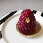 アヴランシュ・ゲネー - エピス・フランボワーズ