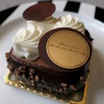 アヴランシュ・ゲネー - フレシュール・ショコラ