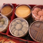 アヴランシュ・ゲネー - 店内模様