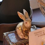 アヴランシュ・ゲネー - 店内模様