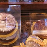 アヴランシュ・ゲネー - ケイク