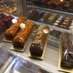 アヴランシュ・ゲネー - ケイク