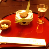 精進料理 醍醐 - 柏の葉で包んだ筍しんじょう
