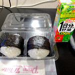 ホテル ハヤシヤ - 朝食のおにぎり