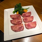 焼肉家族 - 201103厚切りタン塩1680円