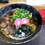 はなちゃんうどん  - 肉うどん650円 肉多い