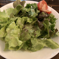 エビスエスクラッシコ - ランチについてくるサラダ