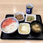 吉野家 - 納豆牛小鉢朝定食404円