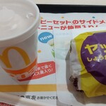 マクドナルド - ヤッキー200円（税込）とマックシェイクSバニラ120円（税込）