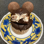 パティスリー・ド・ロマン - 正面たぬき