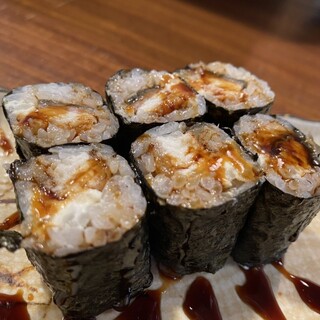 [Ate-maki] Eel cream cheese roll that can be used as a snack or as a finishing touch, 580 yen