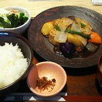 Ootoya - すけそう鱈と野菜の甘酢あん定食 920円、ご飯大盛り(300g)無料になります