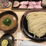 中華蕎麦 とみ田 - TOKYO-X豚骨魚介つけめん+特選全部乗せトッピング+塩・酢橘