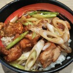 まっこす - 銀の丼ぶり(からあげピリ辛炒め)