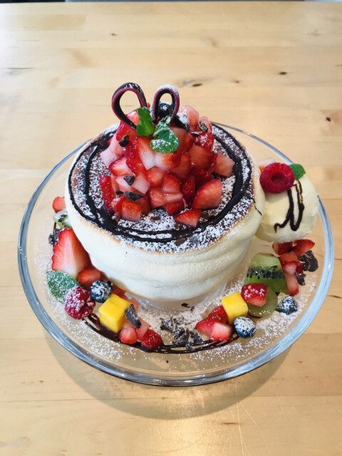 円山ぱんけーき 西18丁目 カフェ 食べログ