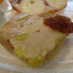 ビオディナミコ - 前菜盛合せ：ブリオッシュとリコッタのムース、バターナッツとイエロービーツのサラダ、ポレンタのクッキー、セモリナ粉のニョッキ、フォアグラのテリーヌ、タコのサラミ仕立て5