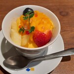 ドラゴン キッチン - マンゴープリン