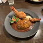 洋食コノヨシ - ジャンボ海老フライとハンバーグ
