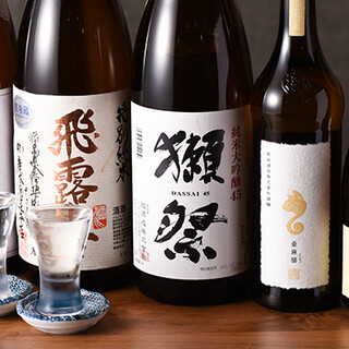 Full range of drinks including fresh fruit sours, domestic whiskey, and local sake◎