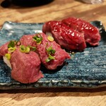 新宿 歌舞伎町 肉寿司 - 