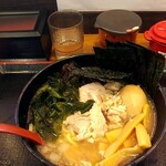 イレブンフーズ 源流 - 特製ラーメン(麺量160g位)ライス付ければよかったなー★☆(*´з`*)☆★