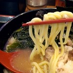 イレブンフーズ 源流 - 丸山の麺上げ。ツルっとプリっとパツっとモチッとね(笑)