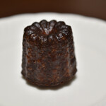 Patisserie TEN & - ボルティエバターを使用した名物カヌレ