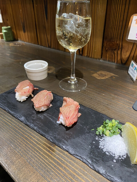 難波 肉バル 個室 暁 アカツキ 大阪難波 バル バール ネット予約可 食べログ