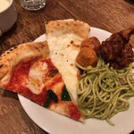 PIZZA SALVATORE CUOMO ＆ GRILL - 
