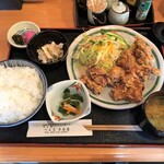 めん処 大黒 - とりの唐揚げ定食