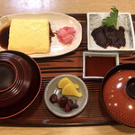 いづもや 船場 - セット全景