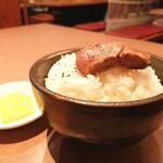 焼肉・ｽﾃｰｷ みーとがぁでん - 