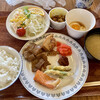 ホテルグランテラス帯広 レストラン - 料理写真:豚丼の豚バラは今一つだったかな？