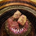 Yakiniku Juujuu Karubi - 