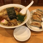 中華ダイニング 桃李 - ラーメン、餃子