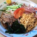 恵比須屋 - 冷麺　750円